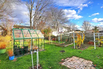 77 Concord Street, New Haven, CT 06512 - Photo 2