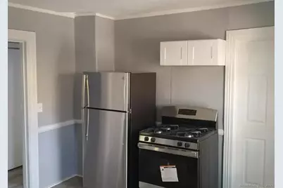 16 Prince Street, Meriden, CT 06450 - Photo 2