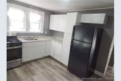 326 Wilmot Avenue, Bridgeport, CT 06607 - Photo 2