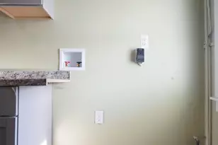 1621 Stratford Ave, Stratford, CT 06615 - Photo 14