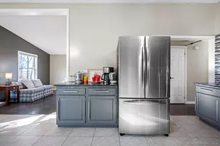 437 Somers Rd, Ellington, CT 06029 - Photo 10