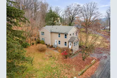 7 Hayestown Heights, Danbury, CT 06811 - Photo 1