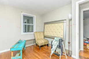 124 Bel-Aire Cir, Windsor Locks, CT 06096 - Photo 10