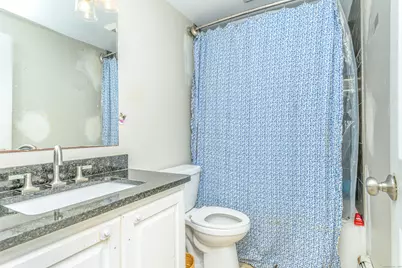 124 Bel Aire Circle, Windsor Locks, CT 06096 - Photo 16