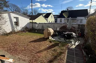 153 Overland Ave, Bridgeport, CT 06606 - Photo 4