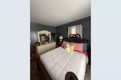 153 Overland Avenue, Bridgeport, CT 06606 - Photo 12