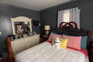 153 Overland Ave, Bridgeport, CT 06606 - Photo 12