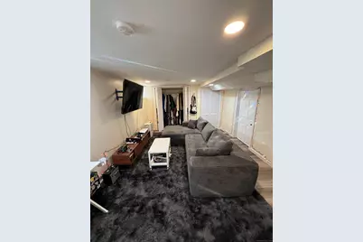 153 Overland Avenue, Bridgeport, CT 06606 - Photo 32