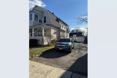 153 Overland Avenue, Bridgeport, CT 06606 - Photo 2