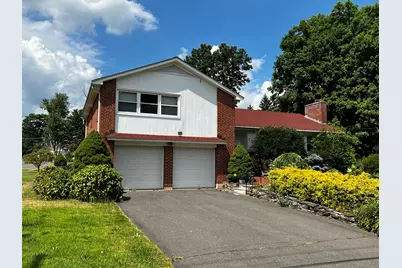 3 Old Field Road, West Hartford, CT 06117 - Photo 1