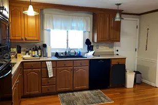 3 Old Field Rd, West Hartford, CT 06117 - Photo 6