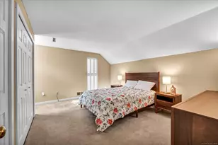 81 Hollister Way N, Glastonbury, CT 06033 - Photo 20