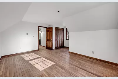 667 Upper Grassy Hill Road, Woodbury, CT 06798 - Photo 12