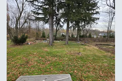 104 Gale Avenue, Meriden, CT 06450 - Photo 12