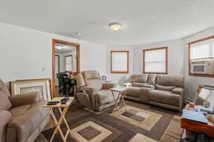 27 Andrews St, New Britain, CT 06051 - Photo 26