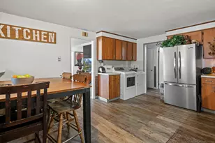 27 Andrews St, New Britain, CT 06051 - Photo 12