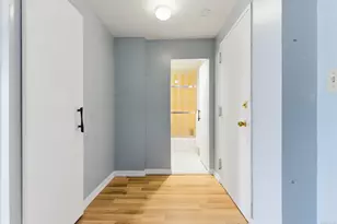 40 Owen St, Hartford, CT 06105 - Photo 6