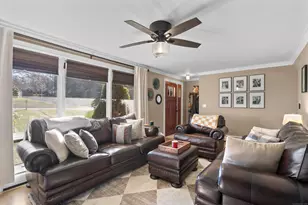 56 Kathy Dr, Seymour, CT 06483 - Photo 4