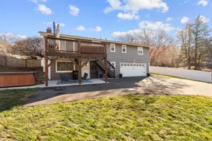 56 Kathy Dr, Seymour, CT 06483 - Photo 28