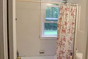 27 Fyler Dr, Windsor, CT 06095 - Photo 8