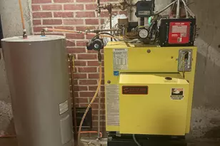 16 Michael Ln, Newington, CT 06111 - Photo 18