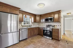 11 Valerie Dr, Vernon, CT 06066 - Photo 10