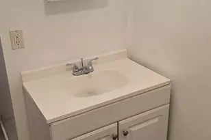 117 Dikeman St, Waterbury, CT 06704 - Photo 14