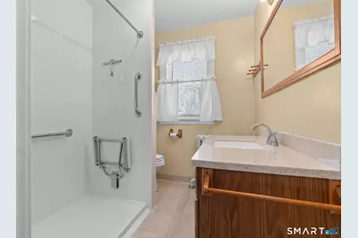 393 Campfield Avenue, Hartford, CT 06114 - Photo 24