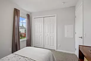 53 Greenlawn Dr, Danbury, CT 06810 - Photo 18