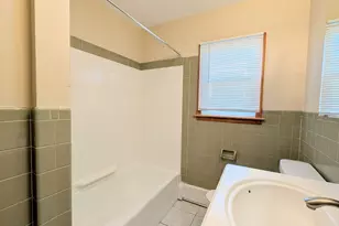 24 Hoyt St, Danbury, CT 06810 - Photo 14