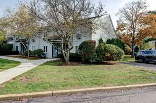 105 Florence Rd, Branford, CT 06405 - Photo 4