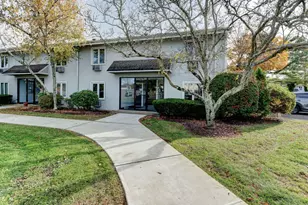 105 Florence Rd, Branford, CT 06405 - Photo 2