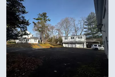 58 Daniels Farm Road, Trumbull, CT 06611 - Photo 4