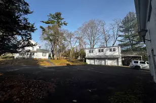 58 Daniels Farm Rd, Trumbull, CT 06611 - Photo 4