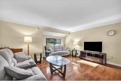 81 Hollister Way North #81, Glastonbury, CT 06033 - Photo 8