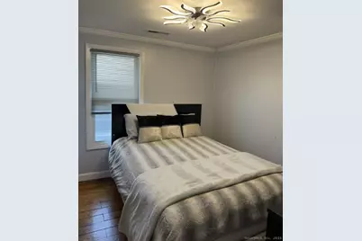 24 Botsford Avenue, Milford, CT 06460 - Photo 8