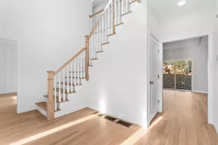 60 Hollister Dr, Avon, CT 06001 - Photo 4