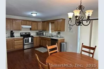 324 Capitol Avenue, Waterbury, CT 06705 - Photo 6