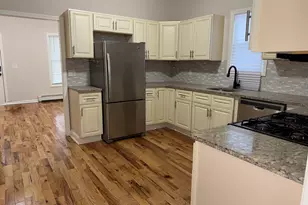 39 Bassett St, Ansonia, CT 06401 - Photo 4