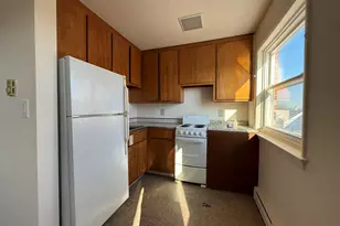 35 Beers St, Bridgeport, CT 06606 - Photo 4