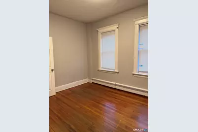 442 Carroll Avenue #1, Bridgeport, CT 06607 - Photo 2