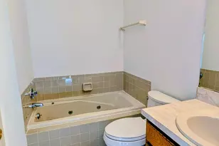 3 Contemporary Dr, Danbury, CT 06811 - Photo 36