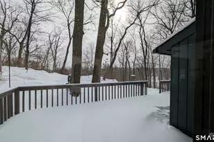 3 Contemporary Dr, Danbury, CT 06811 - Photo 4