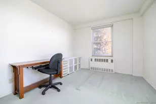 91 Strawberry Hill Ave, Stamford, CT 06902 - Photo 14