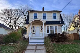 71 Oakland St, Stratford, CT 06615 - Photo 2