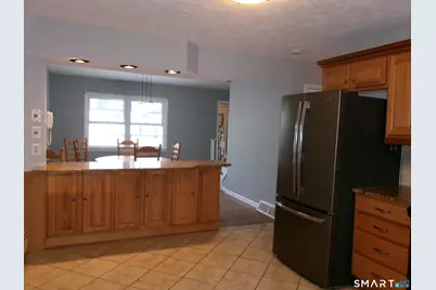 36 Tina Circle, Bridgeport, CT 06606 - Photo 10