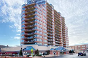 25 Forest St, Stamford, CT 06901 - Photo 2