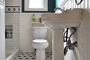 28 Tulip St, Bristol, CT 06010 - Photo 24