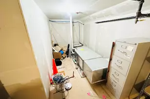 141 Valley St, New Haven, CT 06515 - Photo 30