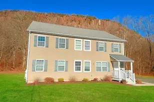 141 Valley St, New Haven, CT 06515 - Photo 2